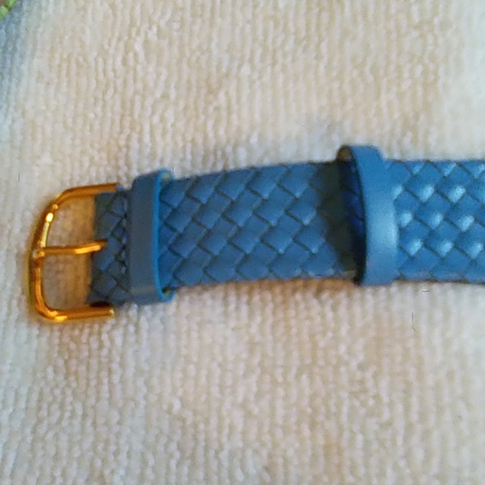 Joan River's Watch - Picture 6 of 16